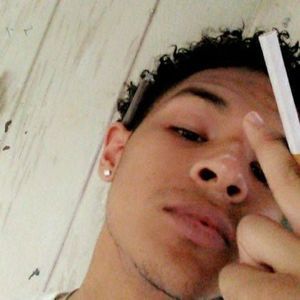 Meet your Posher, Khristopher